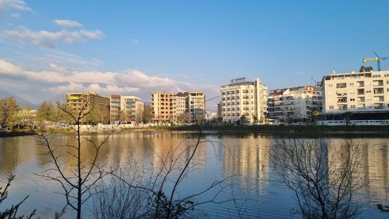 Liqeni Thate, Tirane Lejlighed Eksteriør billede